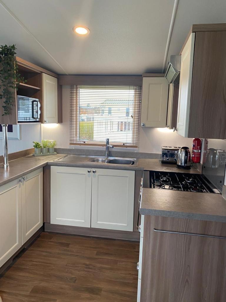 Haven Haggerston Castle Caravan Hire Cheswick  Exterior foto